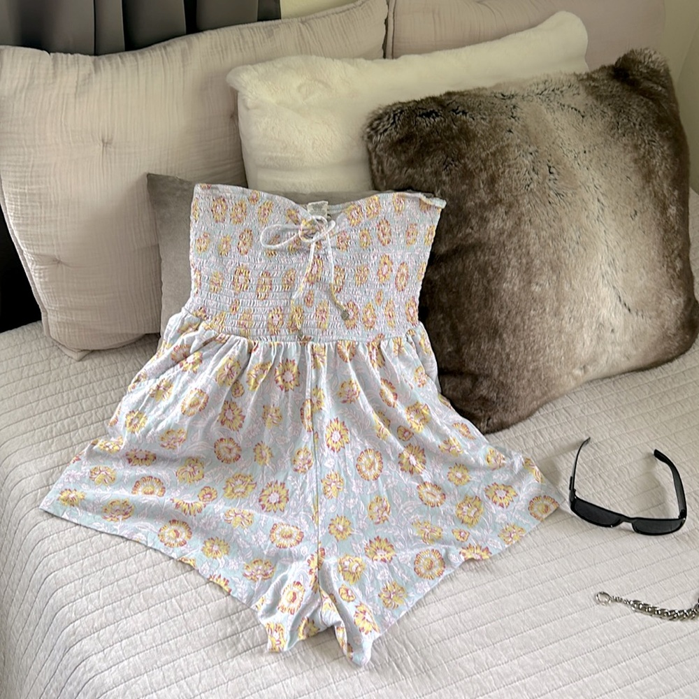 Billabong you had me romper smocked strapless med modal cotton summer beach boho